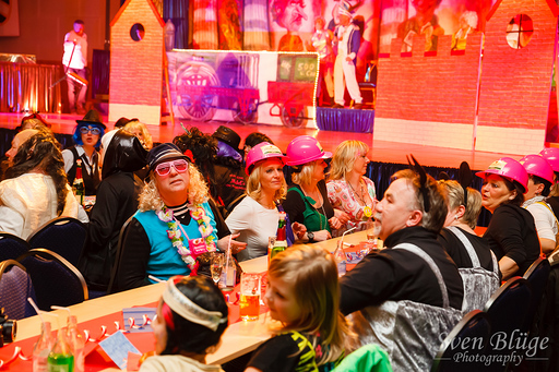 Weiberfastnacht: image 65 of 194