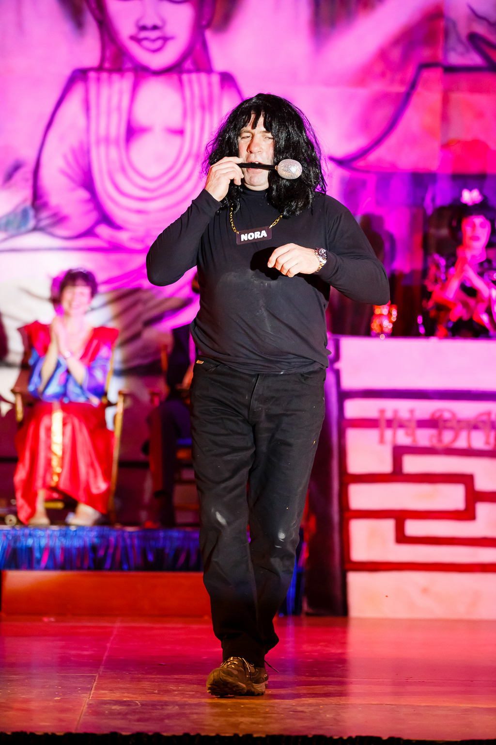 Weiberfastnacht: image 121 of 177