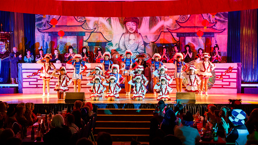 Weiberfastnacht: image 24 of 177