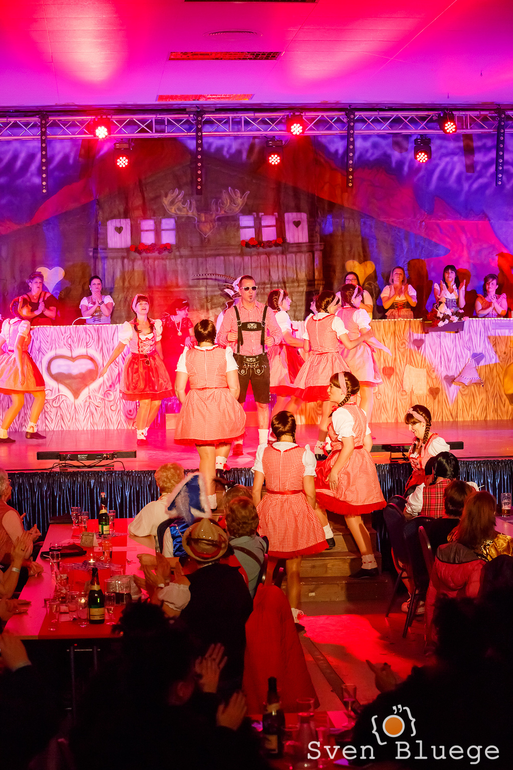 Weiberfastnacht 2018: image 29 of 172