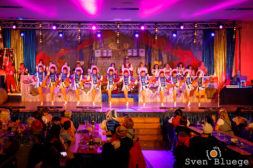 Weiberfastnacht 2018: image 25 of 172